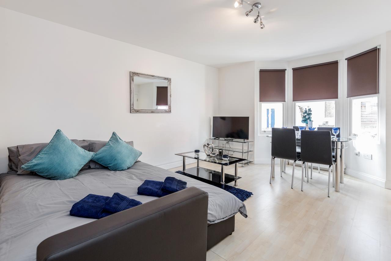 Watford Junction Apartment Exterior foto